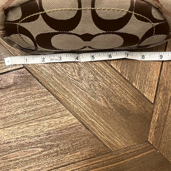 Coach bag. - Picture 6 of 7